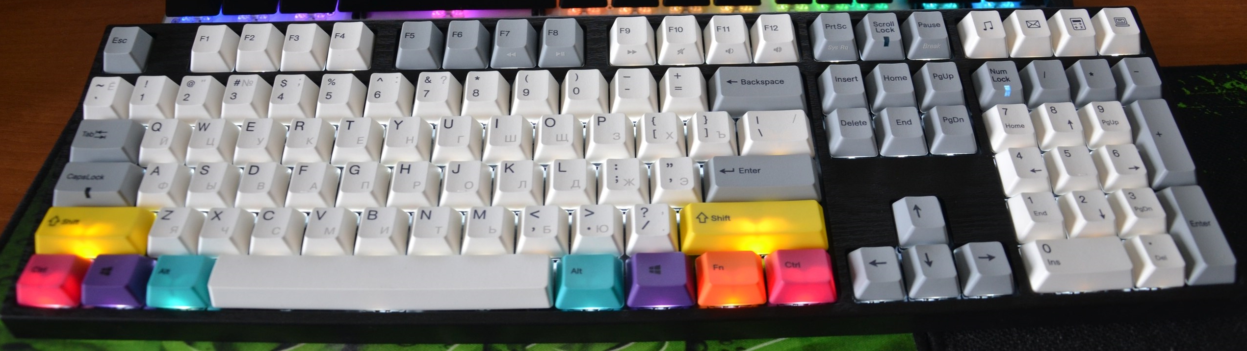gCQAMXbKy54.jpg
